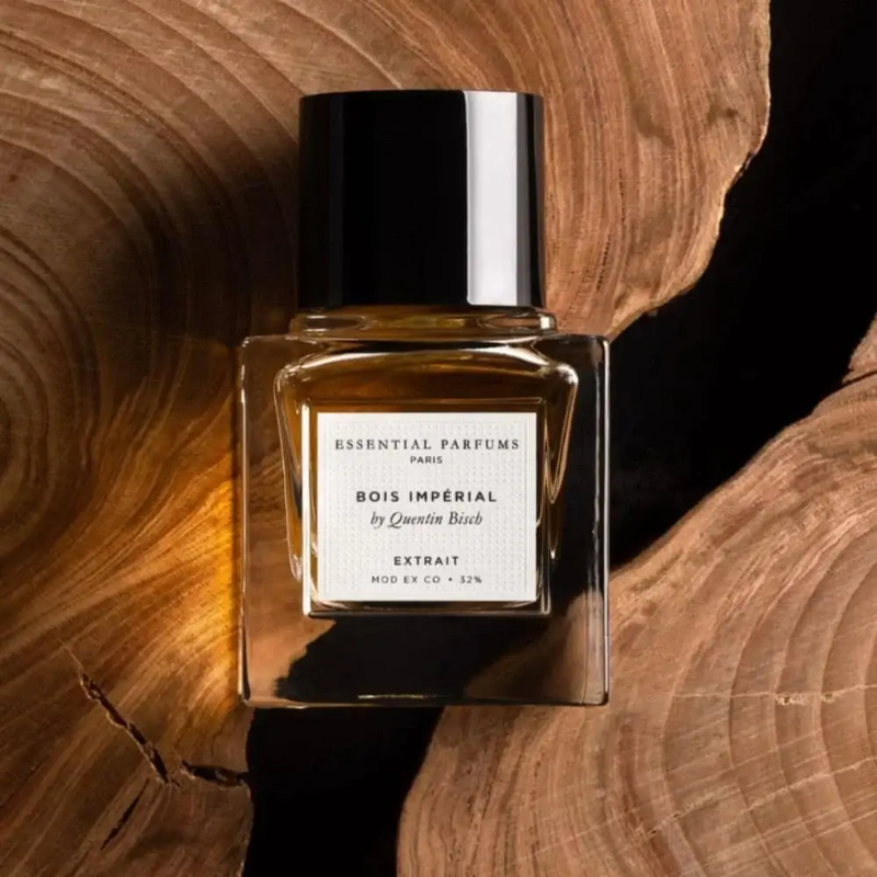 عطر ايسينشيال بوا امبيريال اكستريت ايسنشيال 30 مل bois impérial Extrait Essential Parfums