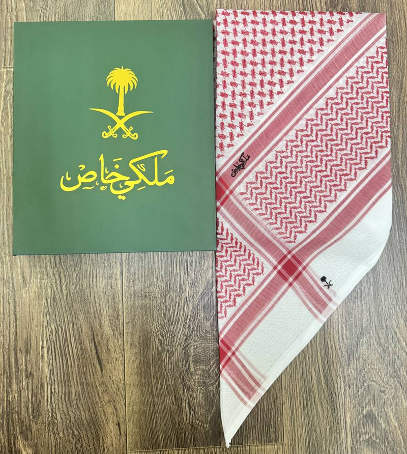 شماغ ملكي خاص فاتح كلاسيك 