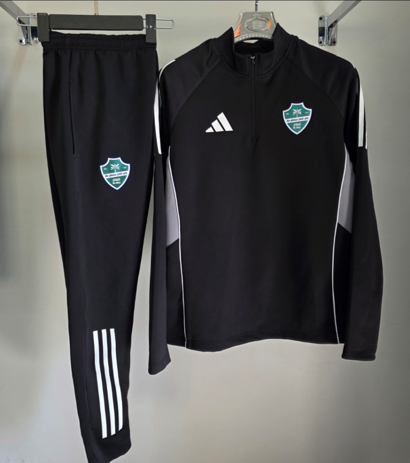 طقم الاهلي الاسود الجديد 2025/2026