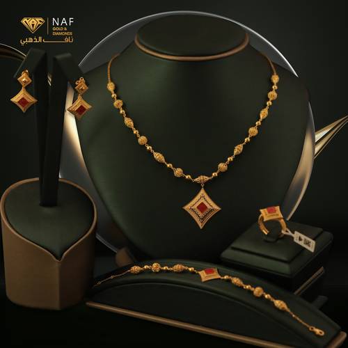 21K Gold Jewelry Set, Approximately 20.66 Grams