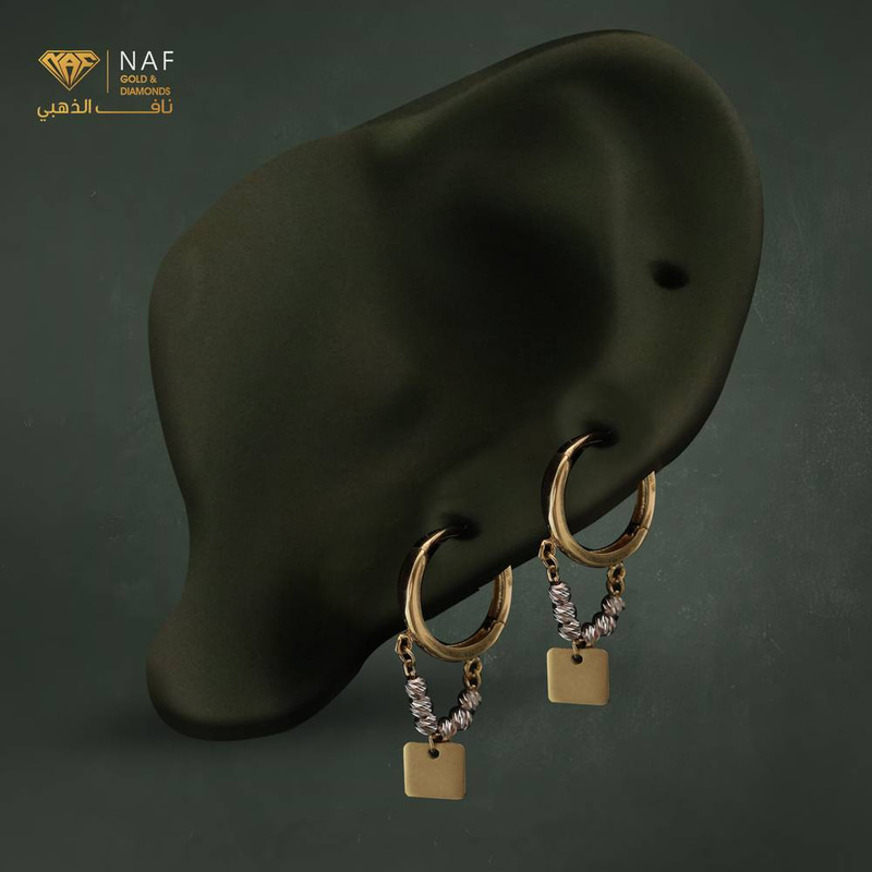 حلق إيطالي ذهب صافي عيار 18 الوزن 1.84 تقريبا