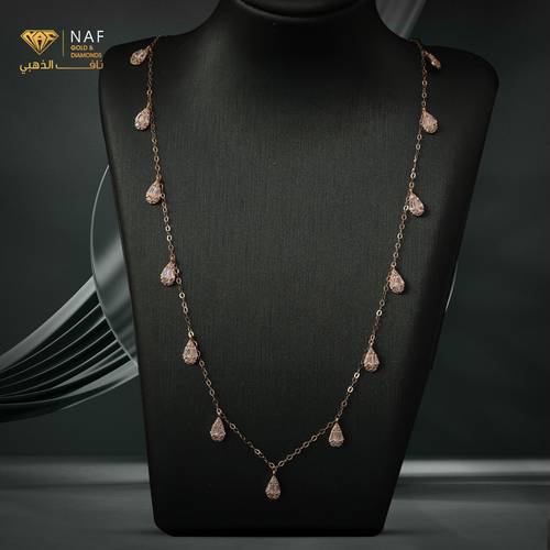 تشوكر ذهب عيار 18 الوزن 1.3 جرام تقريبا