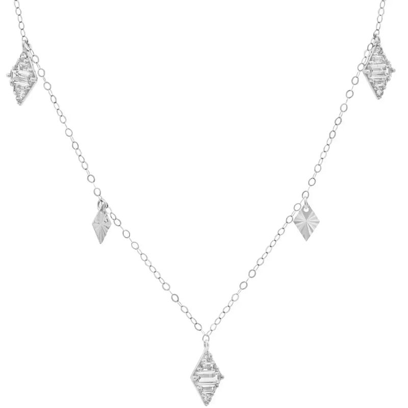 18K Gold Necklace Approximate Weight 1.26g