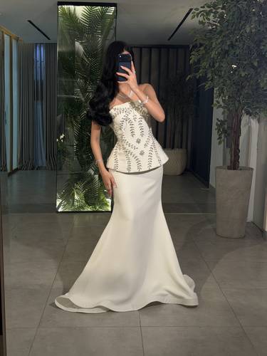 فستان سهره كورسيه اوف وايت بتطريز يدوي 