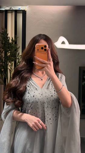 جلابية ضوء القمر بثلاث ألوان