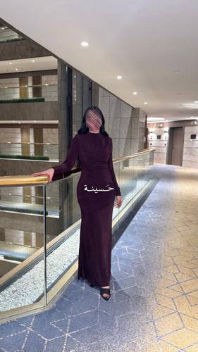 فستان همس الليل العنابي