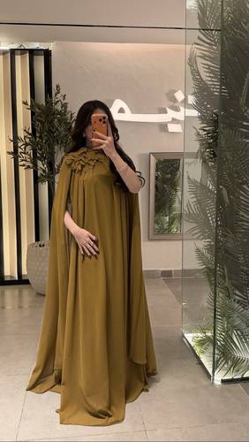 فستان قصة كاب