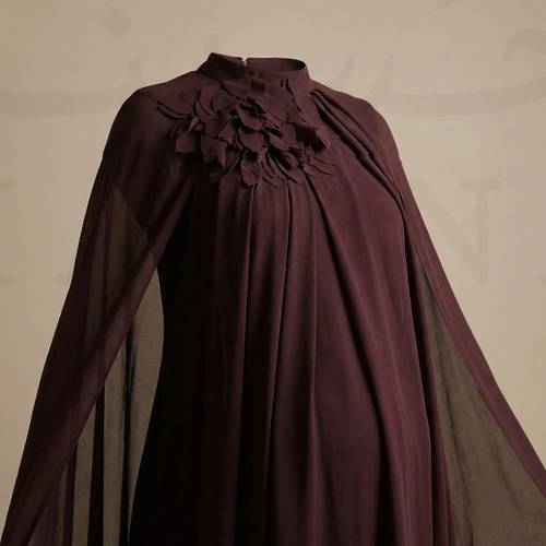 فستان قصة كاب عودي
