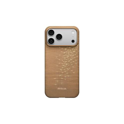 جراب Pitaka فائق النحافة من ألياف الأراميد المنسوجة بتقنية MagSafe لهاتف iPhone 17 Pro Max - لون ذهبي لامع