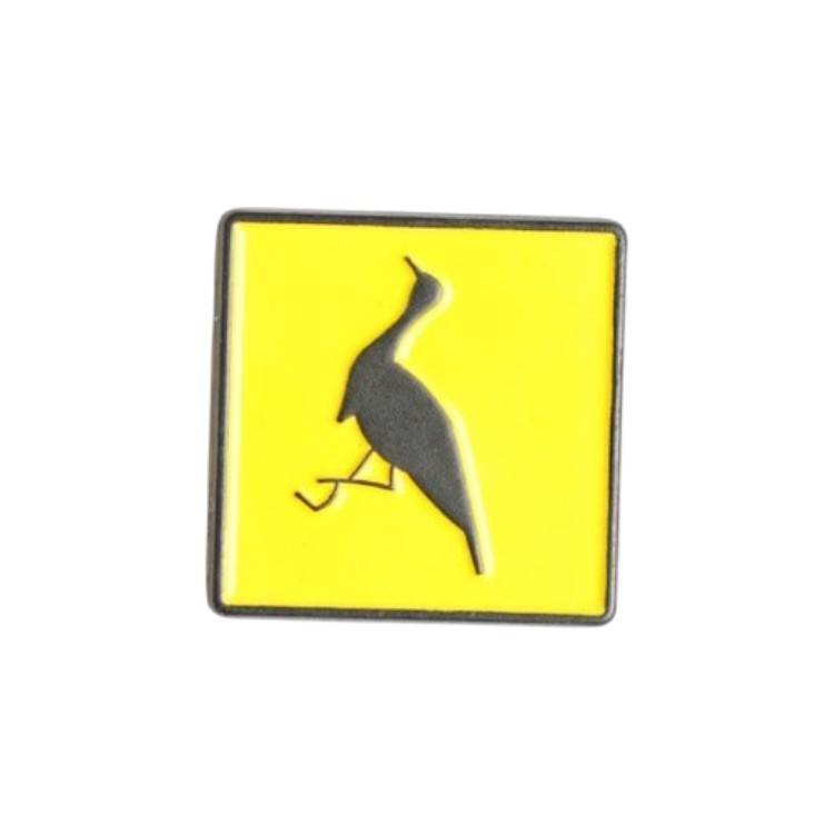 لوجو طير