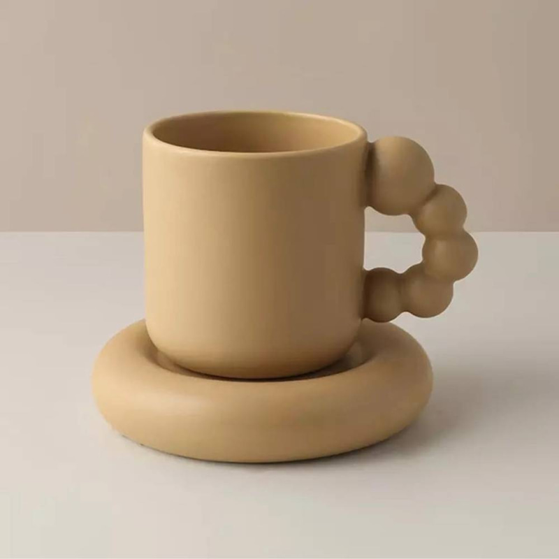 كوب مع طبق puffy cup - (بيج)