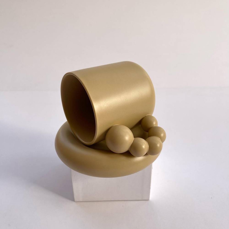 كوب مع طبق puffy cup - (بيج)