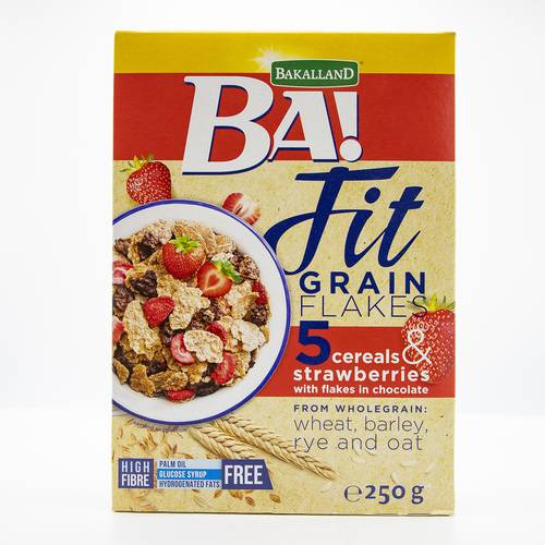 Buffet Cereal with Dried Strawberries in Chocolate Milk 250g