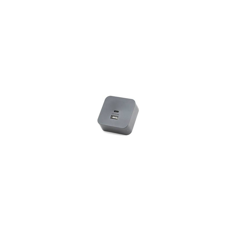 فيش مربع منفذ USB اسود