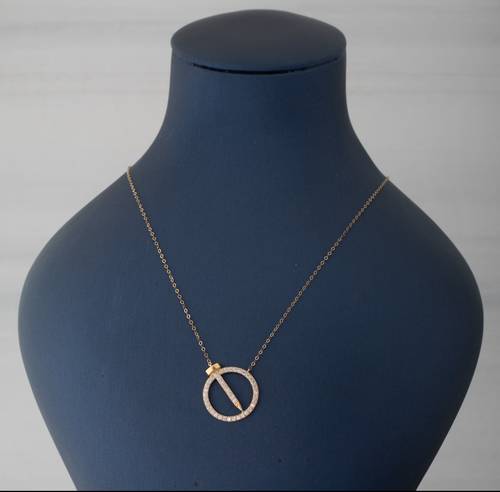 عقد كارتييه مسمار عيار ,18