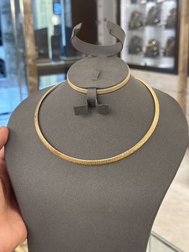 طوق ستريتش عيار ١٨