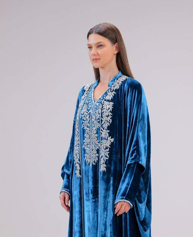 Turquoise Velvet Jalabiya With A Wide Cut