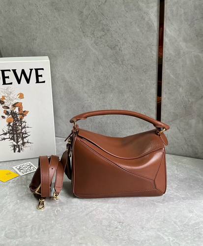 Loewe Puzzle Small