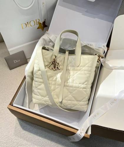 Dior Toujours size L 