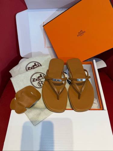 Miss sandal Brown