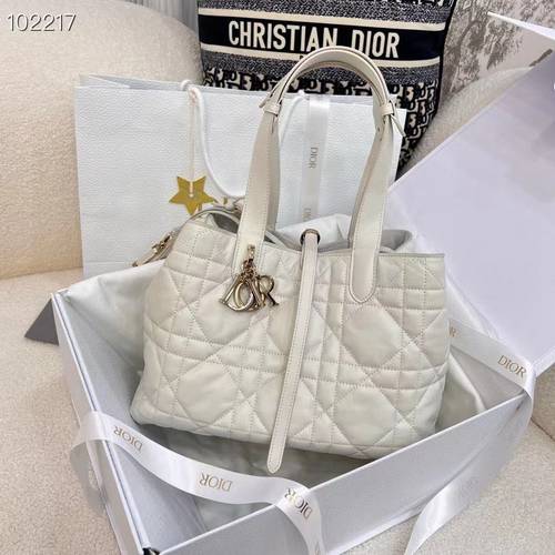 Medium Dior Toujours Bag Light Ivory