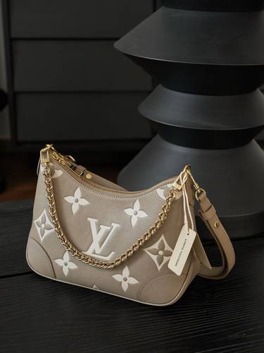 Louis Vuitton Boulogne PM bag