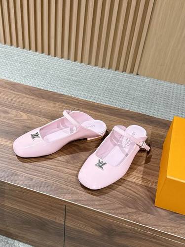 Louis Baby Pink