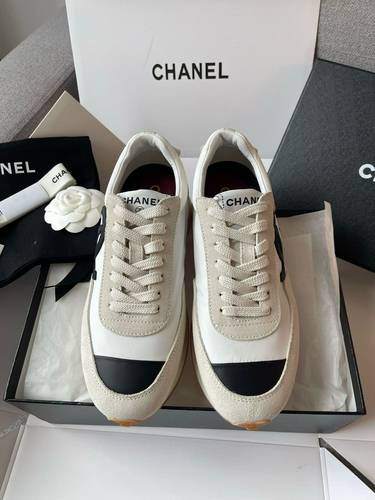 Chanel Sneakers 