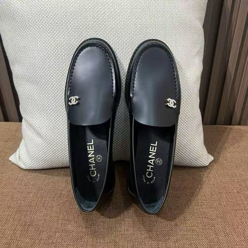 Chanel Flat 