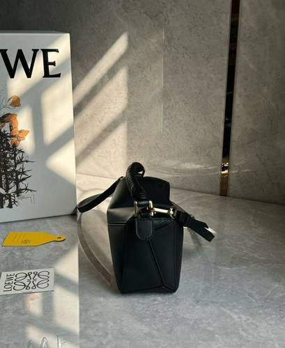 Loewe Puzzle Mini