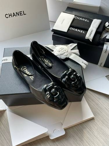 Chanel Flat 