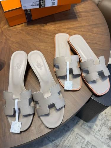 Oran sandal off white