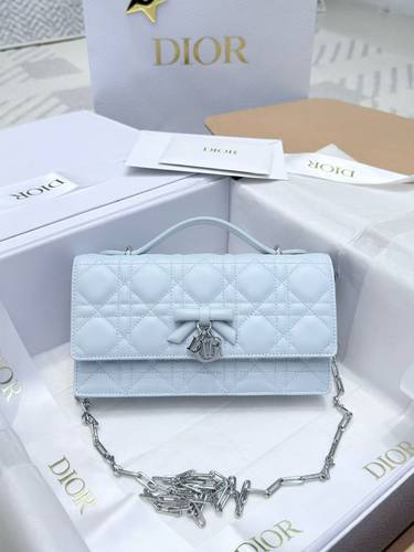 Dior bag