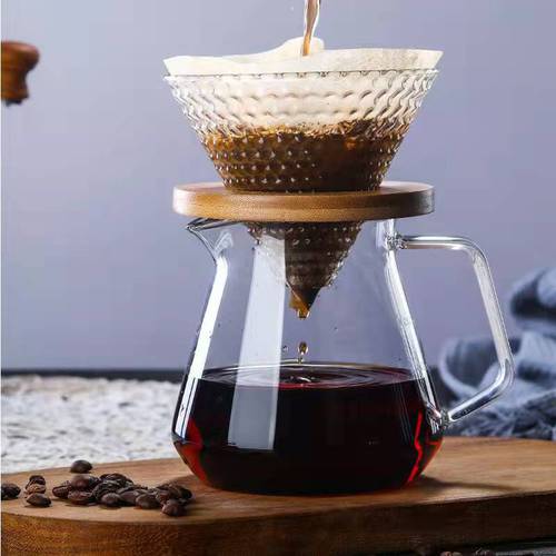 قمع زجاجي v60 بقاعده خشبيه للتقطير
