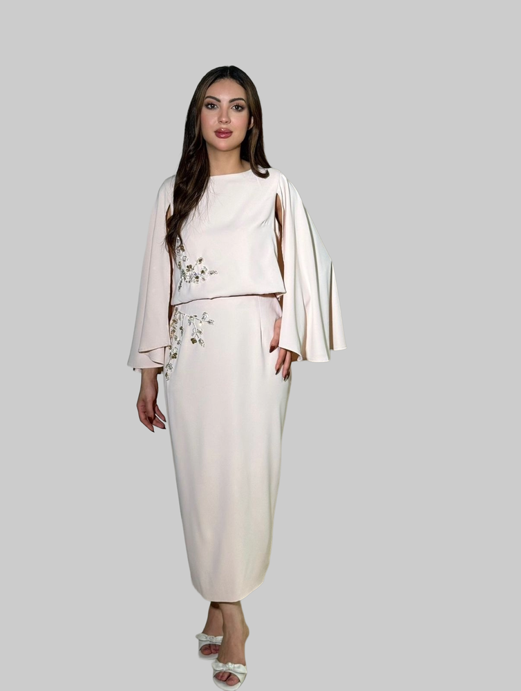 فستان نسائي طويل من SEI BELLAبتصميم عصري بالأكمام المنسدلة S-XL