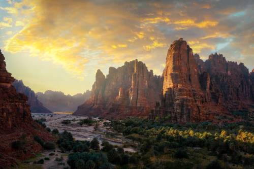 AlUla to Al Disah: Hidden Valley Journey