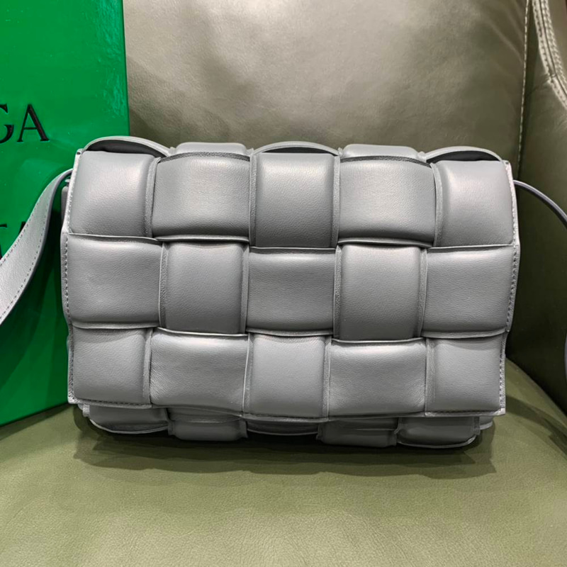 بوتيغا padded Cassette مقاس 26cm