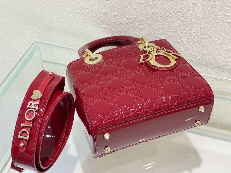 Lady Dior size 20cm