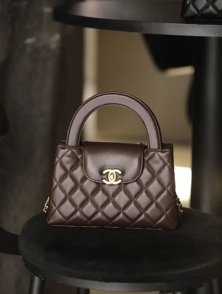 Chanel Kelly Size 19cm