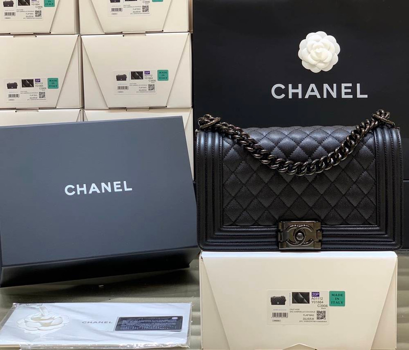 Chanel Boy Size 25cm