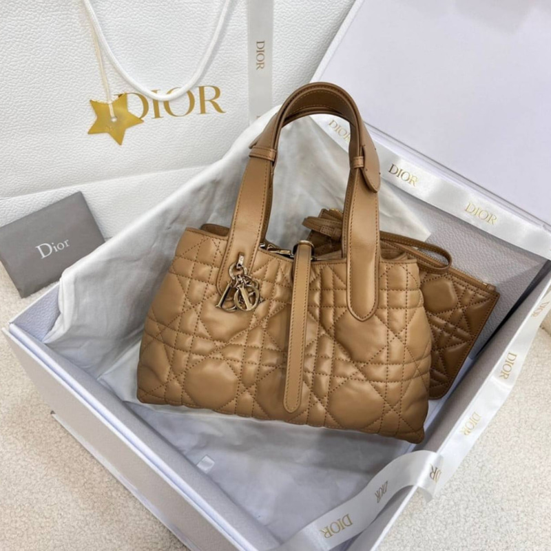 ديور توجورس مقاس 28.5cm