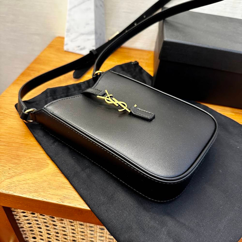 سان لوران Crossbody مقاس 20cm