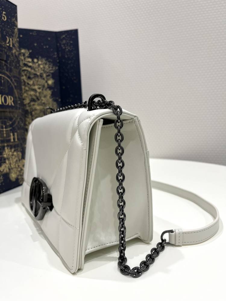 ديور مونتين مقاس 25cm