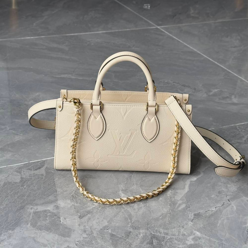 لوي فيتون ONTHEGO EAST WEST مقاس 25cm