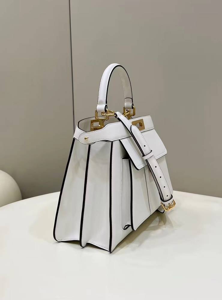 فندي بيكابوو 8596L مقاس 33.5cm