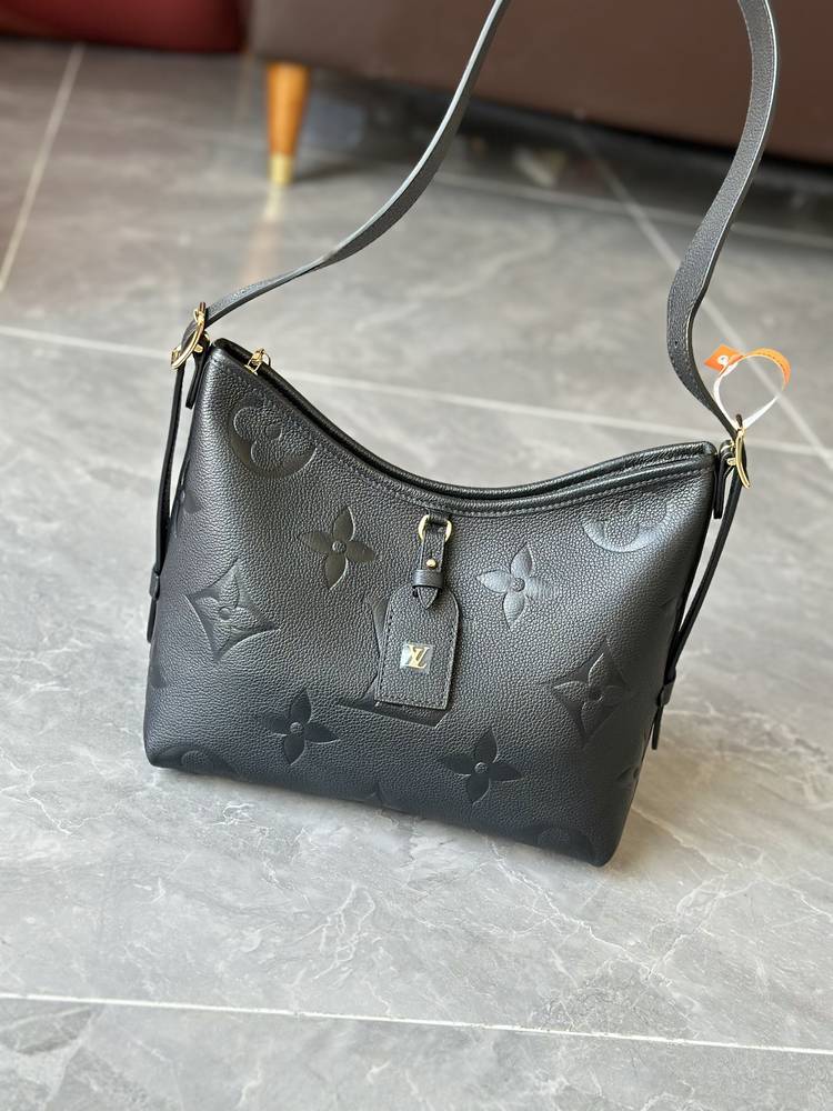 لوي فيتون  CarryAll PM مقاس 29.5cm
