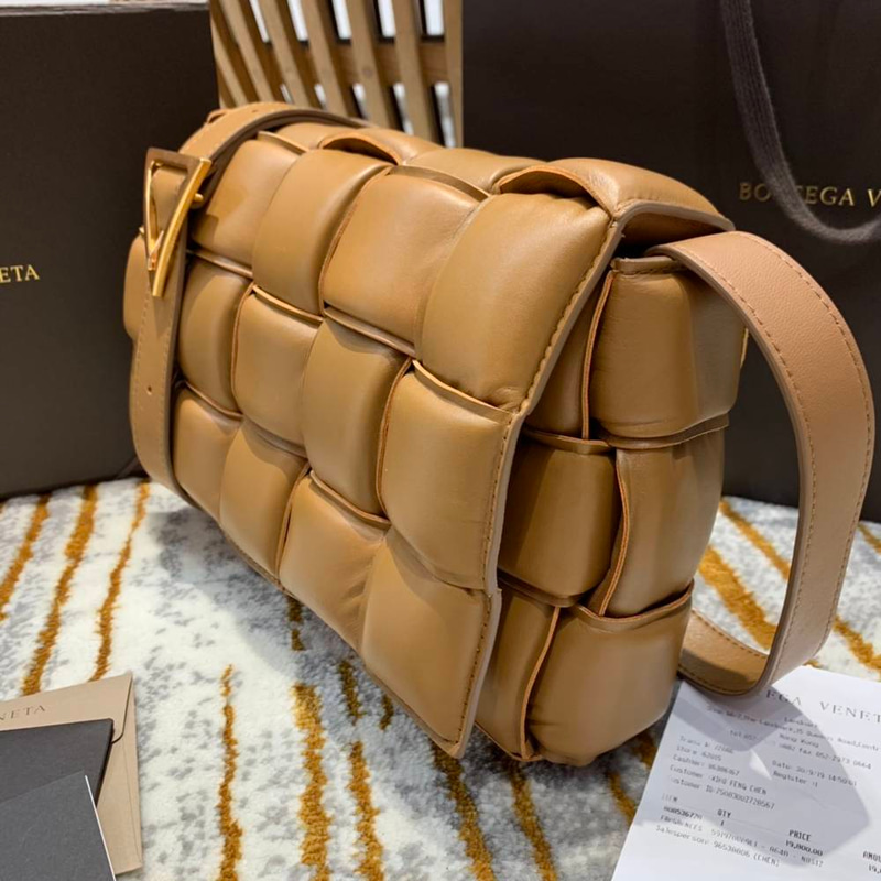 بوتيغا padded Cassette مقاس 26cm