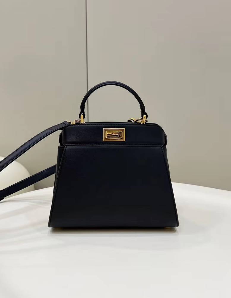 فندي بيكابوو 8596S مقاس 23cm