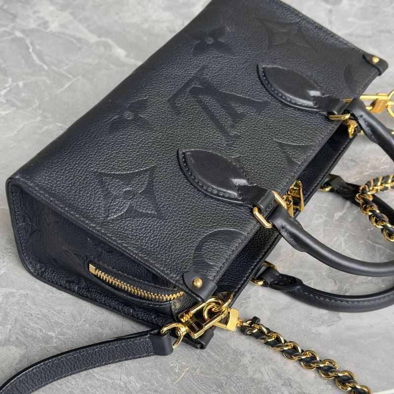 لوي فيتون ONTHEGO EAST WEST مقاس 25cm