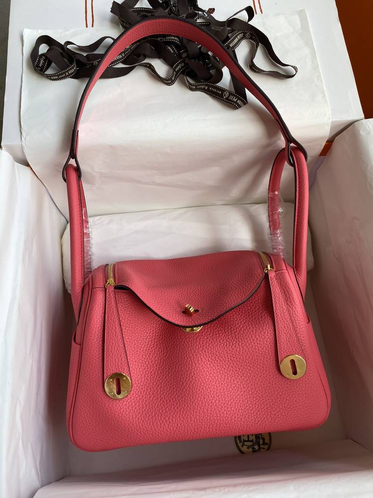 Hermès Lindy Size 26cm